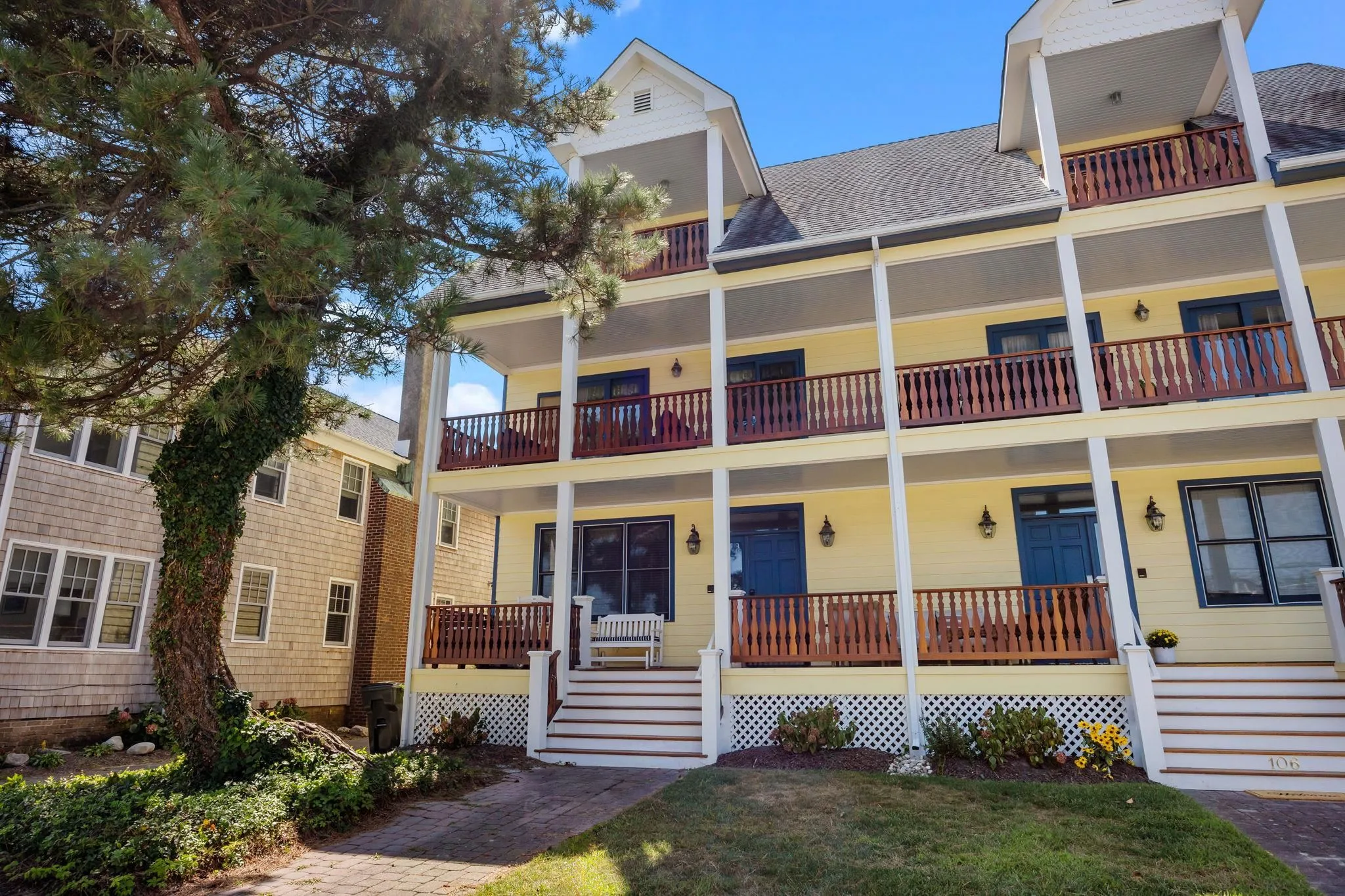 106 Howard Street, Cape May, NJ 08204 – Townhouse for Sale