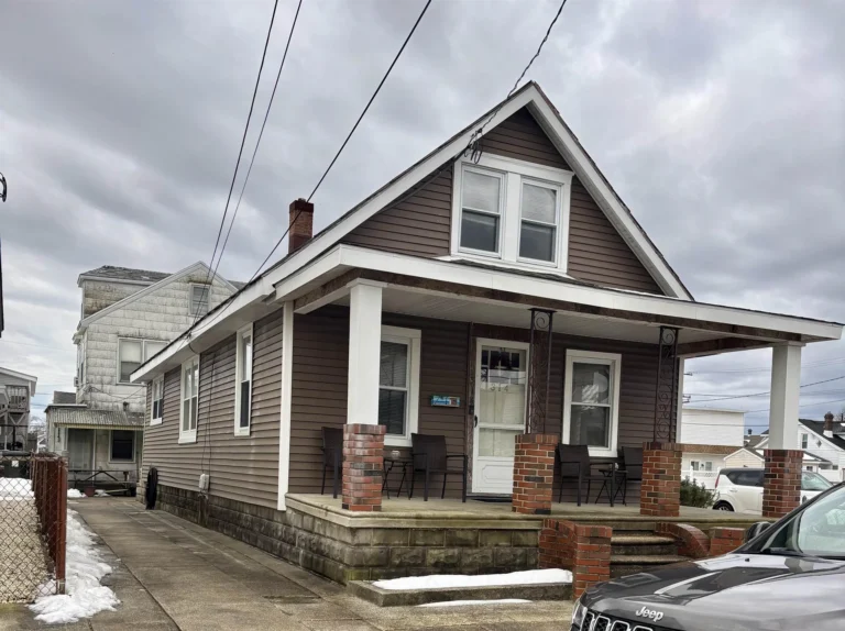 314 W Poplar Street