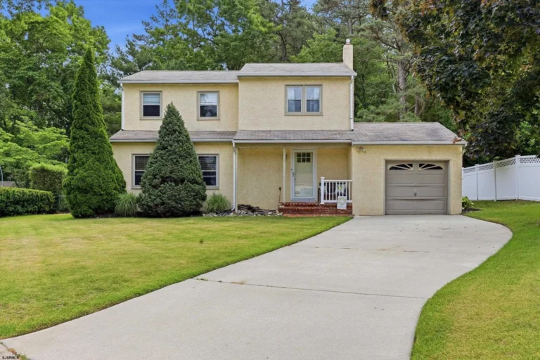 7 Pin Oak Ct