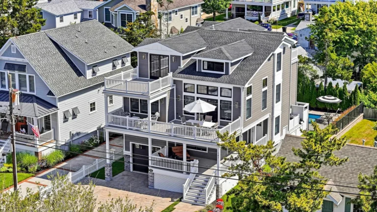 141 30th Street