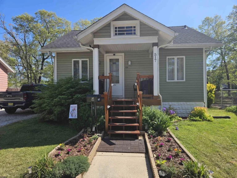 517 Race Street
