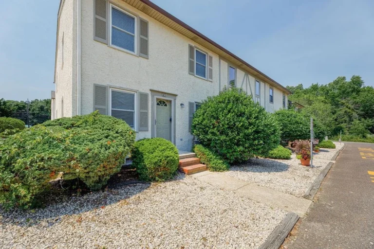 3311 Bayshore Road