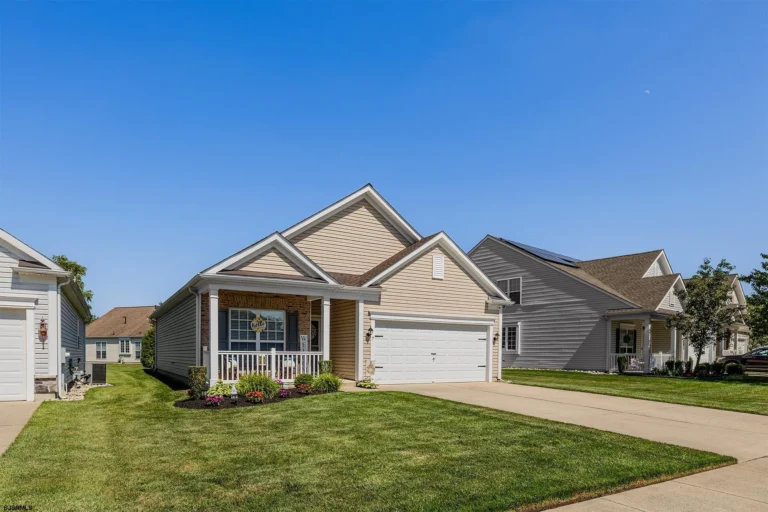 7 Rachel Ct