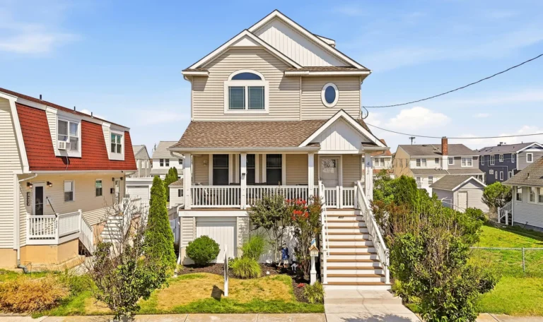 412 Simpson Avenue