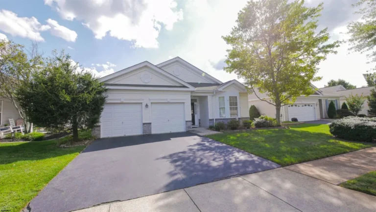 531 SALEM Way