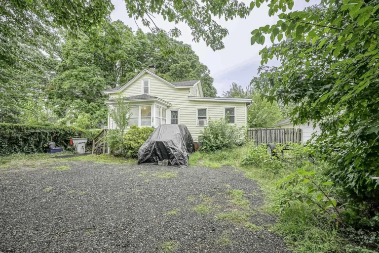 204 N 8th Street