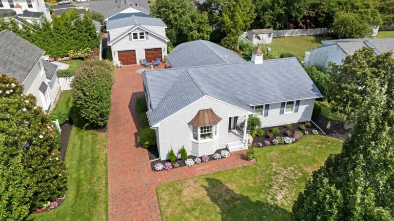 1027 Virginia Avenue