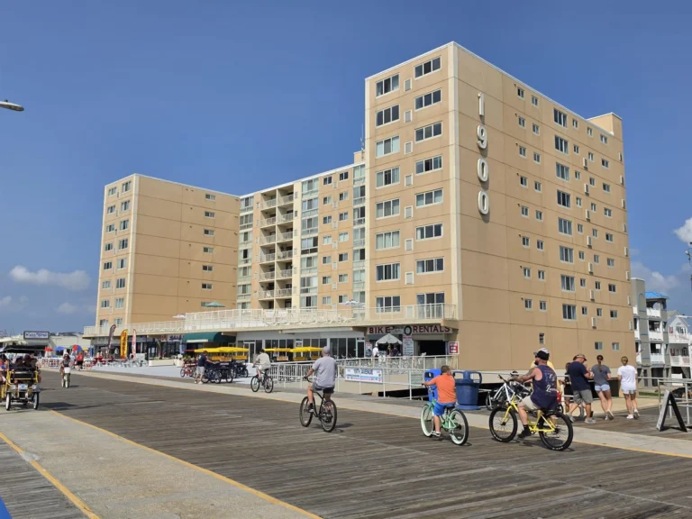 1900 Boardwalk