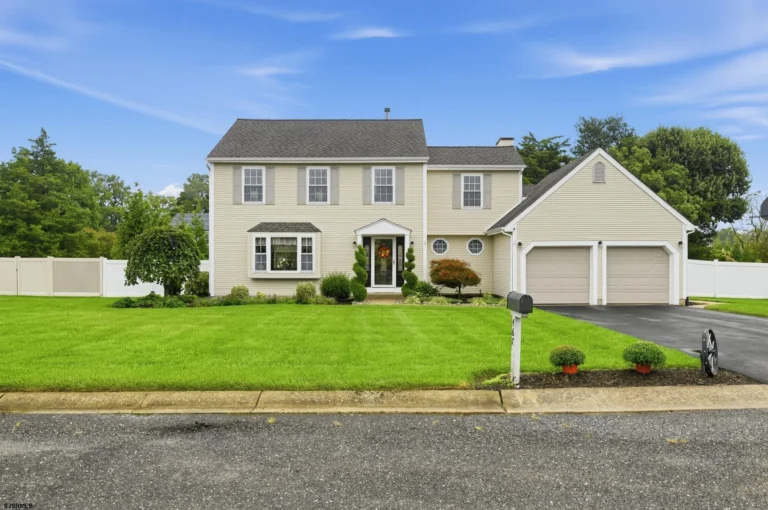 467 Val Ln
