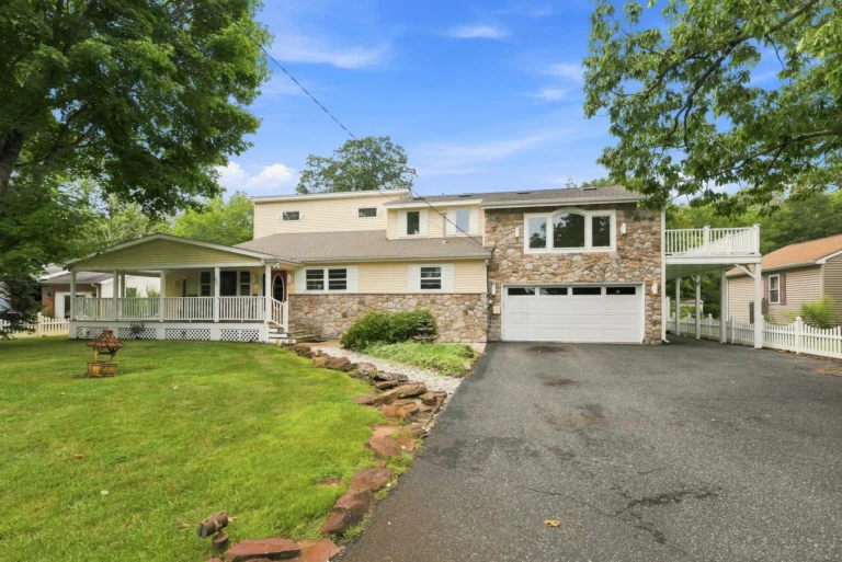 527 Goshen Road