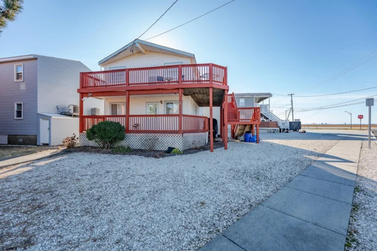 91 Illinois Ave