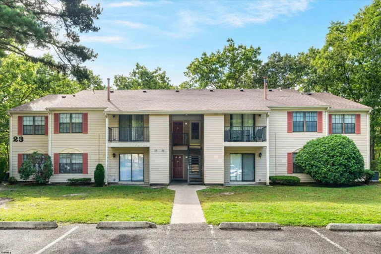 131 Liberty Ct