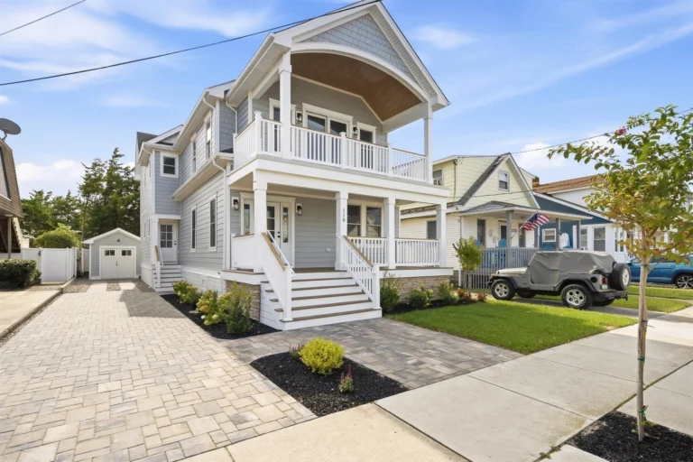 118 E Stanton
