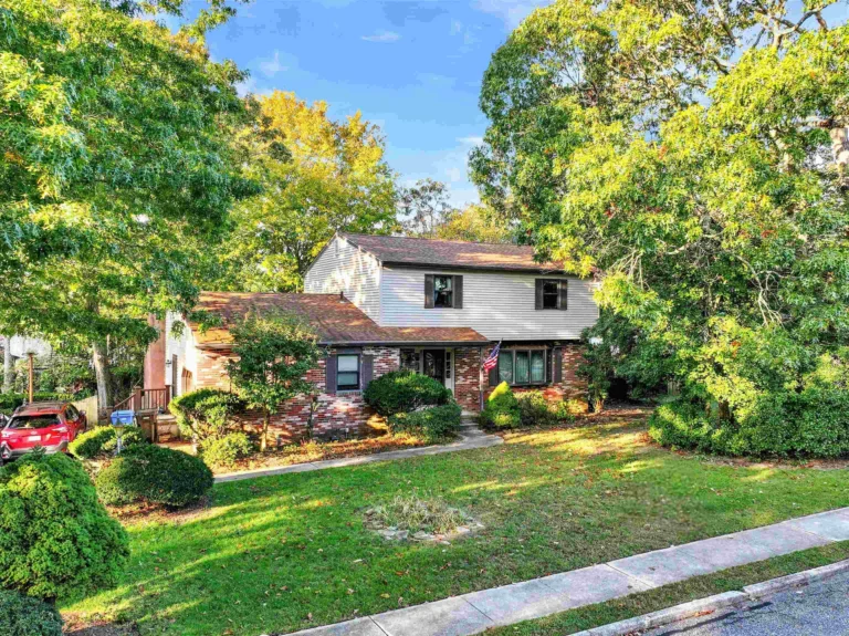 20 Black Oak Drive