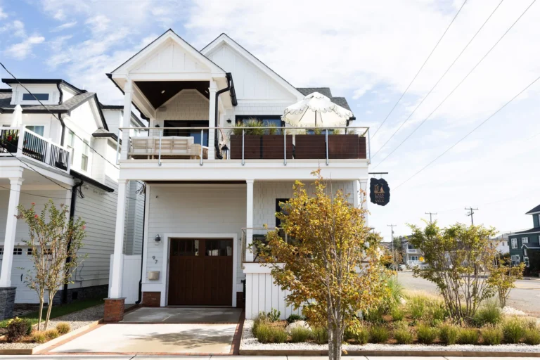 97 W Myrtle Road