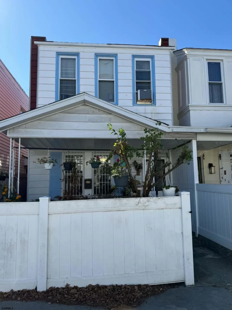 428 N Harrisburg Ave