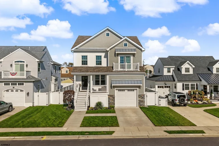 19 Sunnyside Ct
