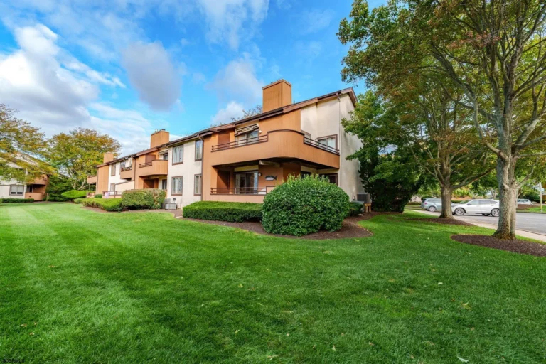 144 Reef Dr