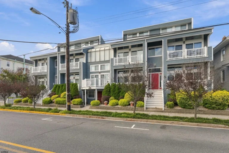 710 Ocean Avenue A-!